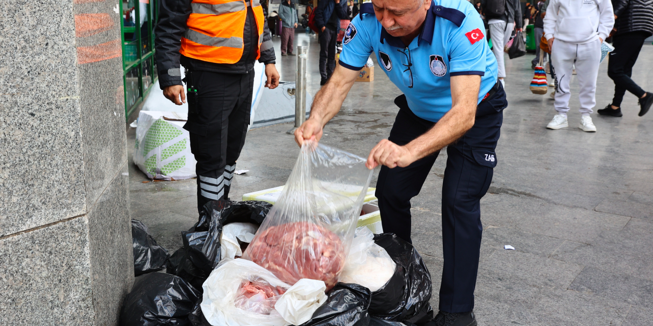 antalyada-kacak-et-operasyonu-otobusten-cikanlar-pes-dedirtti-9.jpg