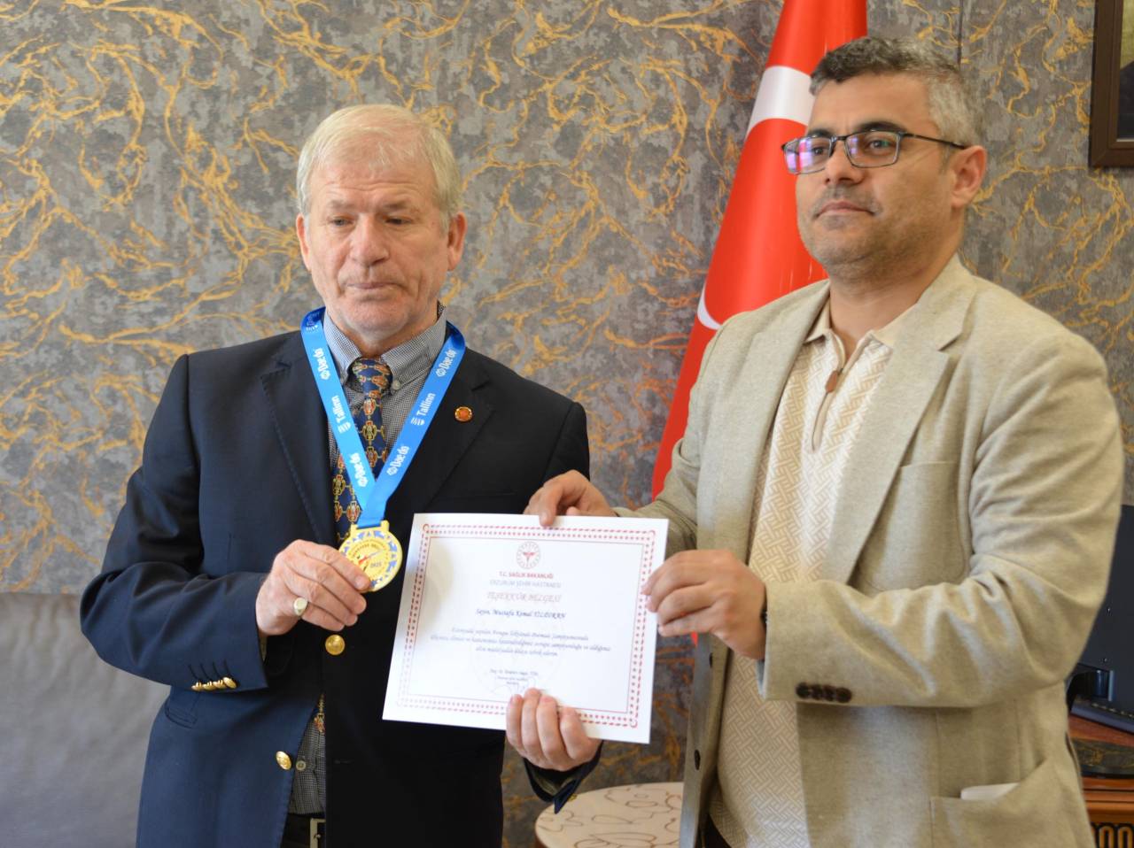 60-yasinda-taekwondo-poomseade-avrupa-697686-206605.jpg