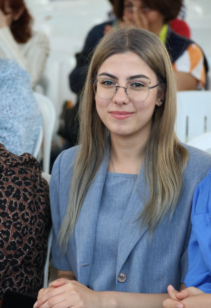 esila-001.webp