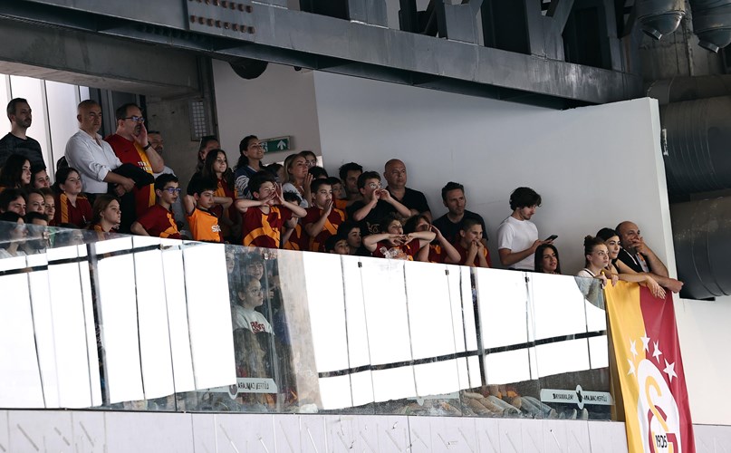 Galatasaray Zena Sutopu