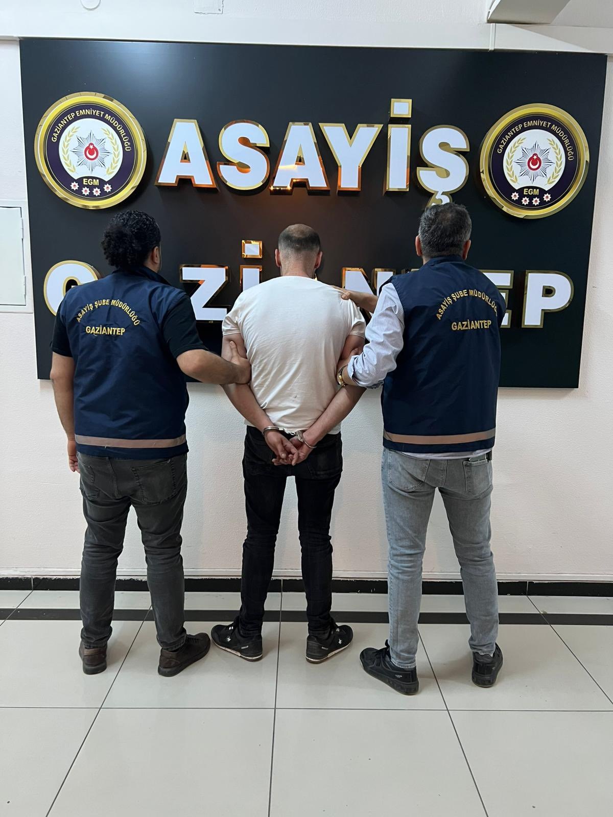 gaziantepte-bindigi-takside-soforu-bica-722713-213560.jpg