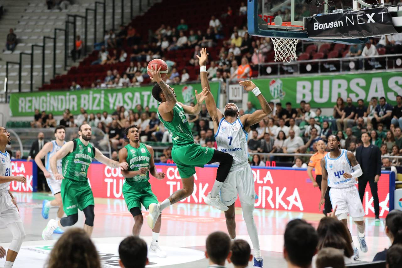 aa-20250524-38069502-38069497-turkiye-sigorta-basketbol-super-ligi-playin-etabi.jpg