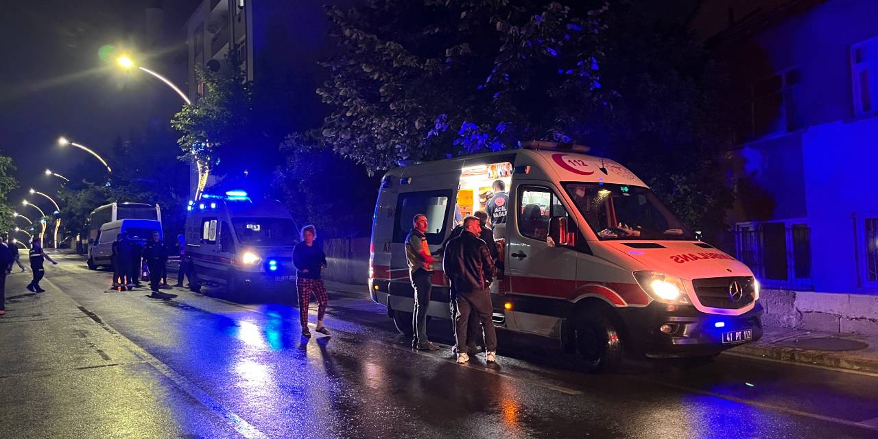 Yaralılar hastaneye kaldırıldı
