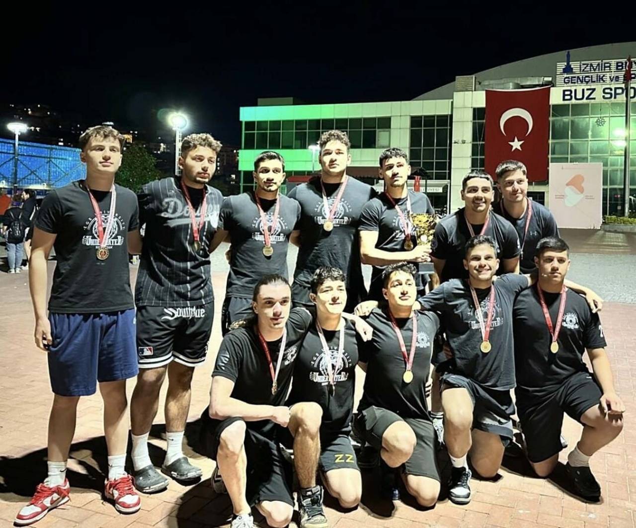 ege-universitesi-sualti-ragbisi-takimlar-733340-216610.jpg