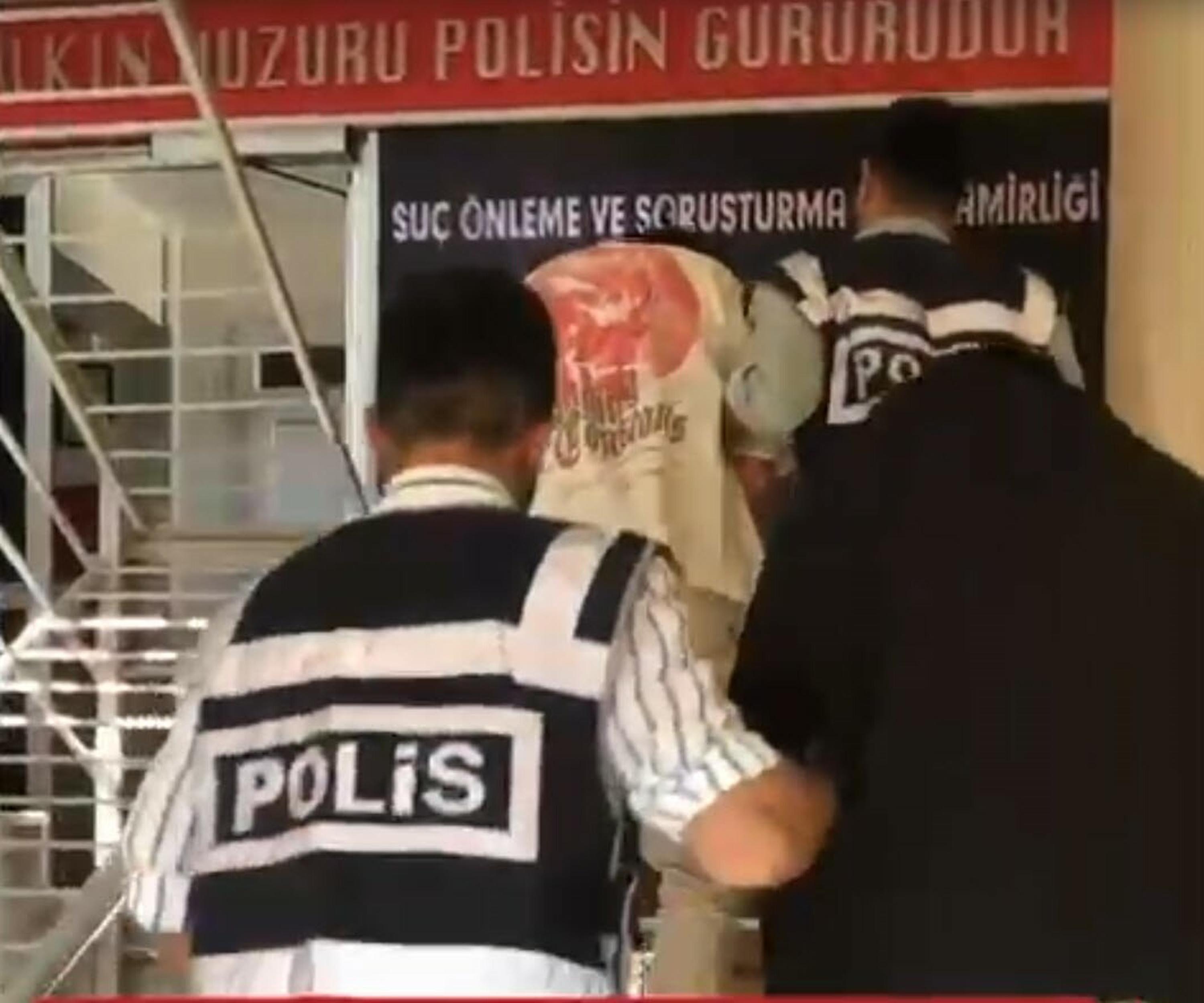 3-is-yerinden-hirsizlik-yapan-2-supheli-734311-216892.jpg