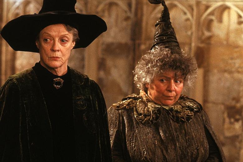attachment-professor-sprout-in-harry-potter.webp