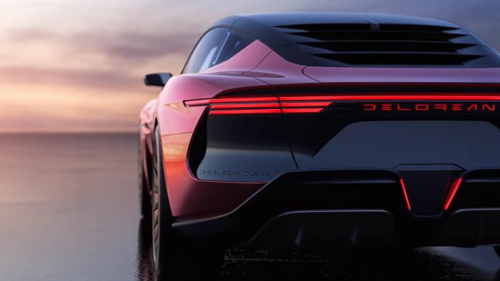 delorean-alpha5-2.jpg