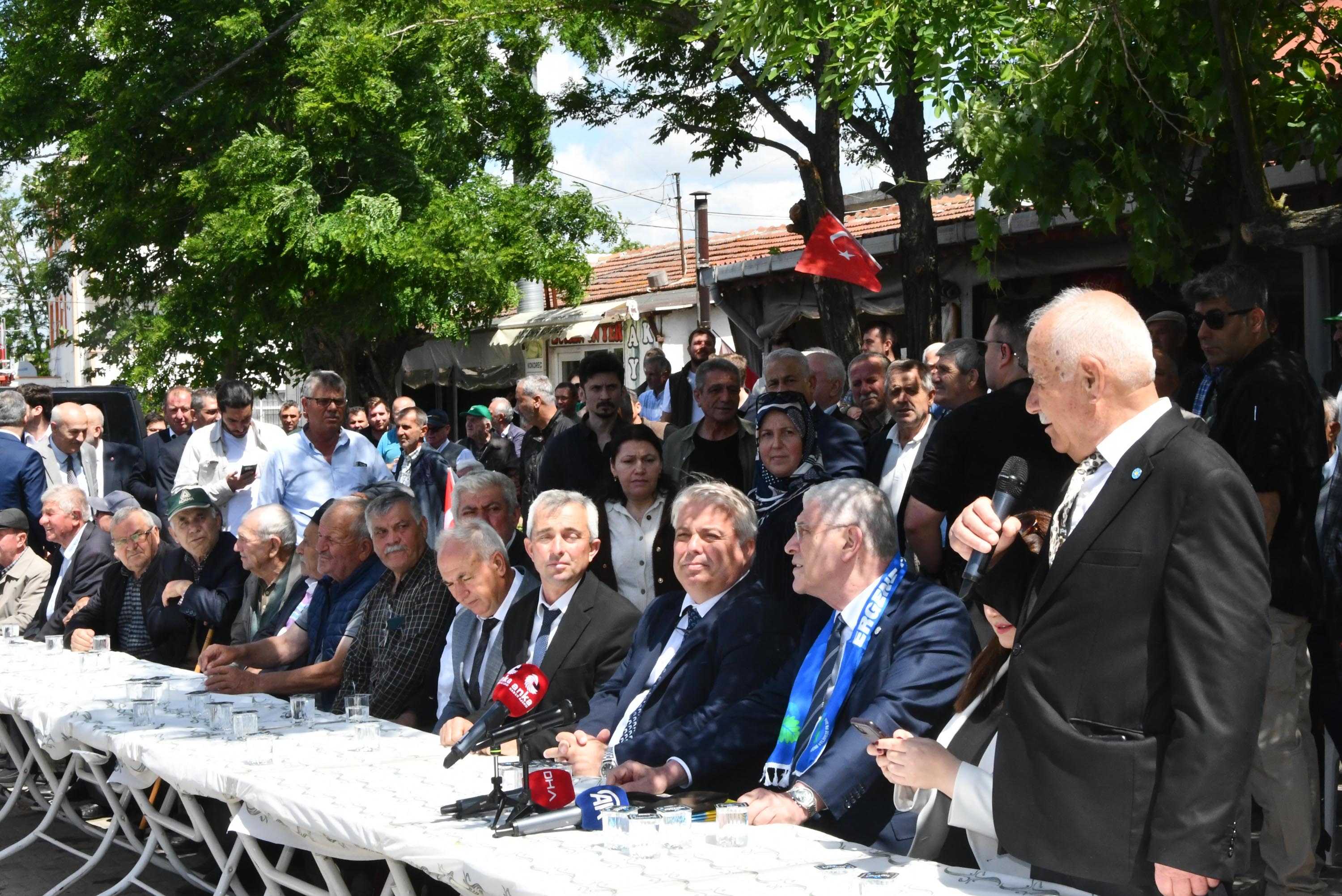 dervisoglu-derdimiz-millet-milletimizi-743188-219430.jpg