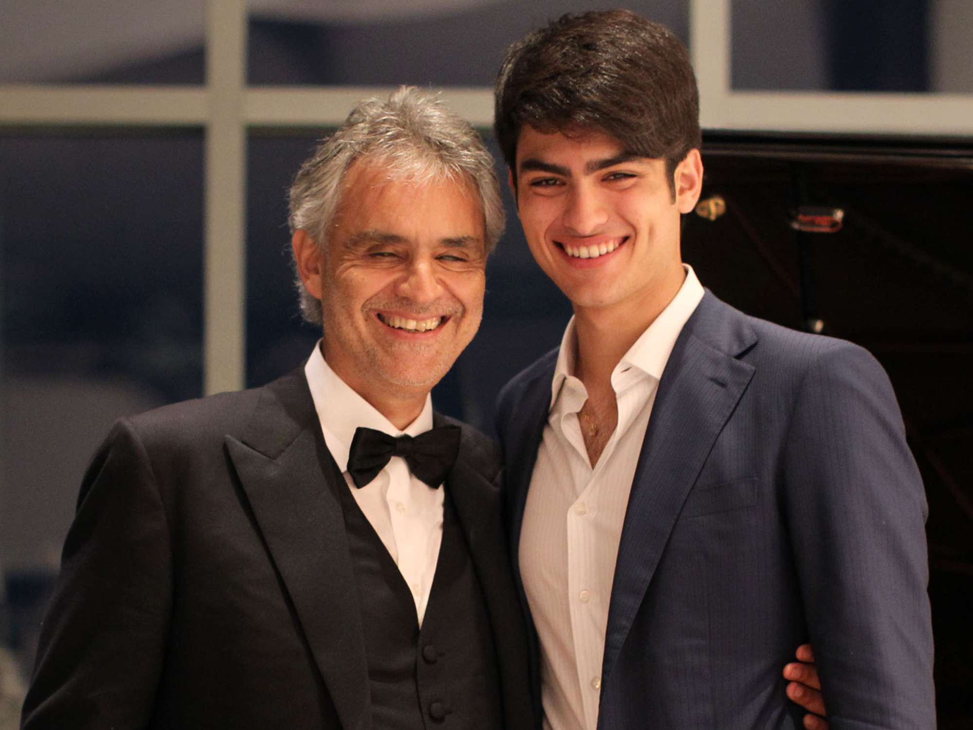 andrea-bocelli-matteo-bocelli-80ee0e26c46749279a5a5c417877d0e2.jpg