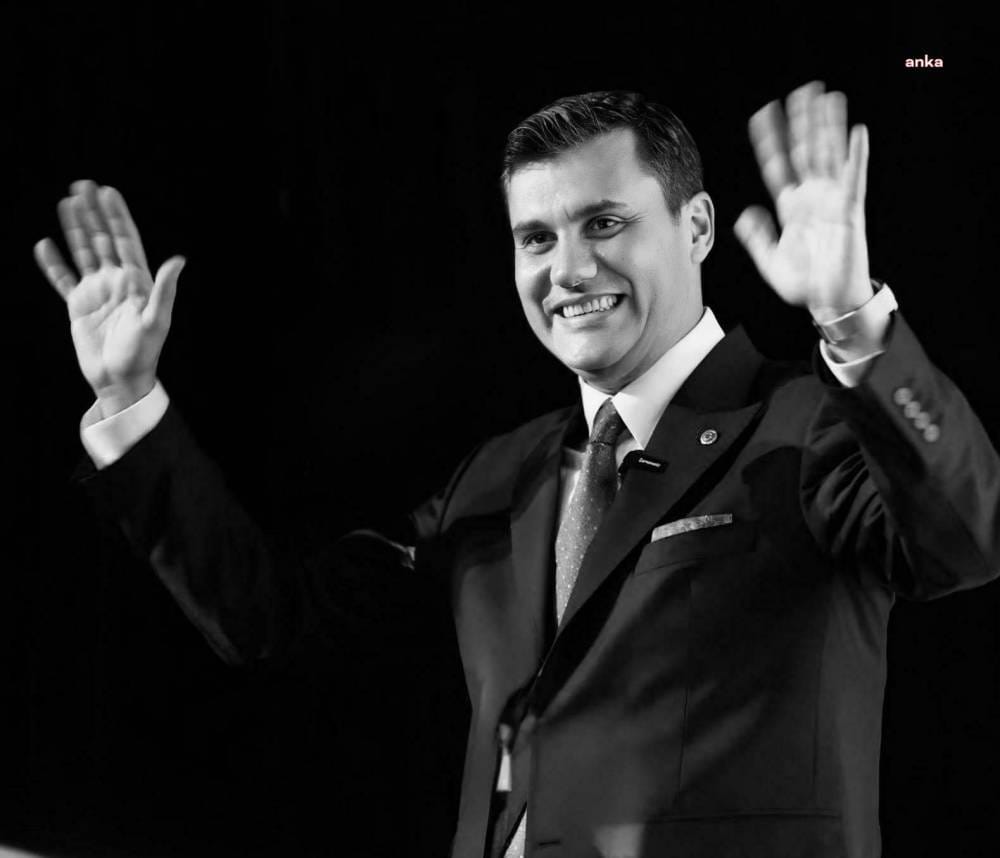 Sanatçılardan Ferdi Zeyrek paylaşımları