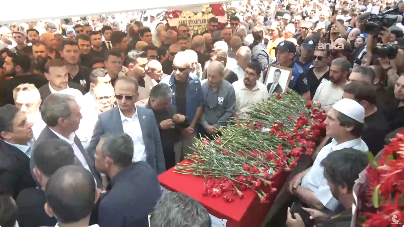 screenshot-2025-06-10-at-12-55-02-1431-manisa-buyuksehir-belediye-baskani-ferdi-zeyrekin-naasi-hatuniye-camisine-getirildi-canli-youtube.png