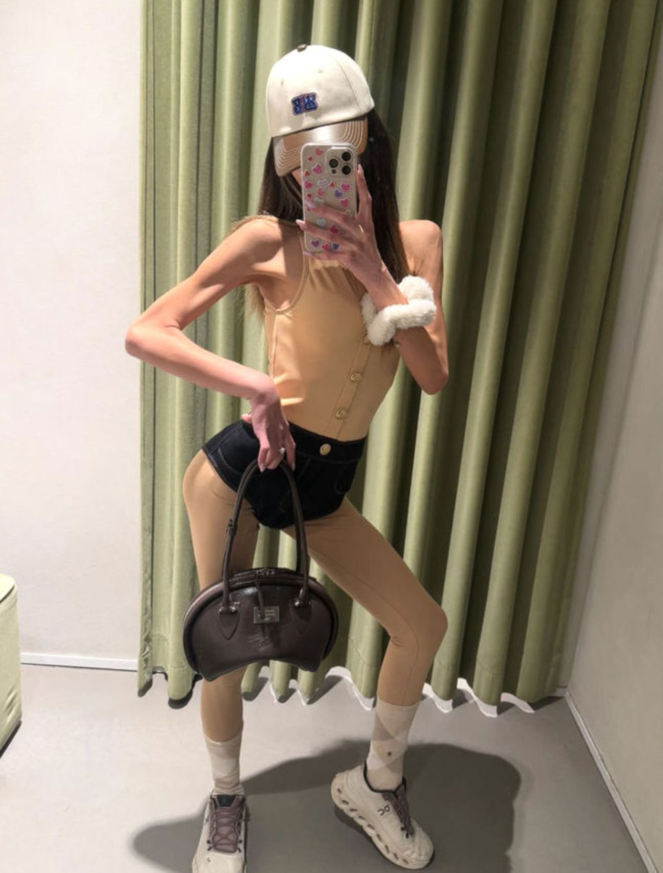 3797294-34c4d21ce4c1ee15e921aac24db493e2.jpg