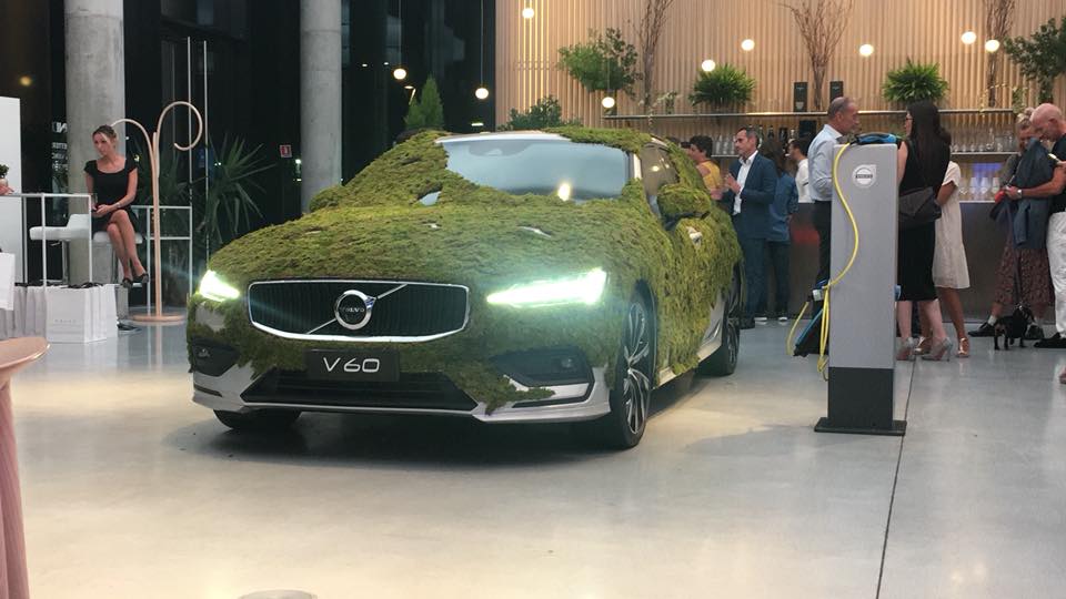 sifir-karbon-emisyonu-yarisinda-volvo-lider.jpg