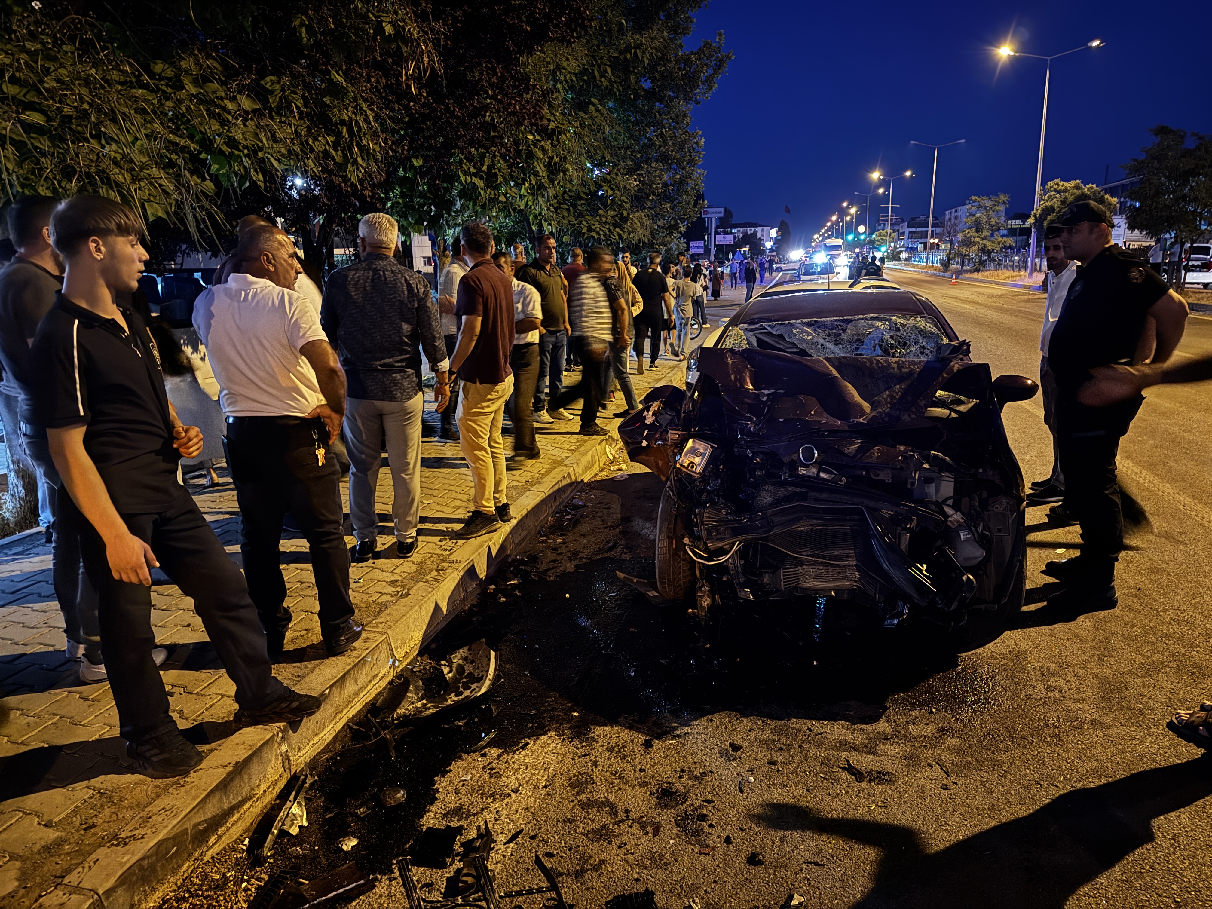 Bingöl'de zincirleme trafik kazasında 5 kişi yaralandı