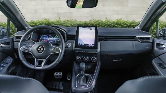renault-clio-e-tech-2024-b1920x1080.jpg