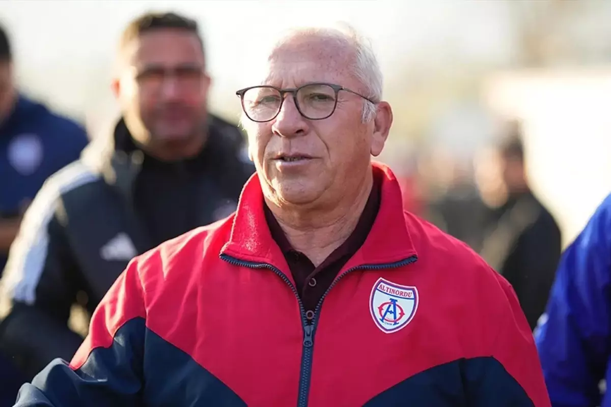 Seyit Mehmet Özkan Türk futbolunun kurtuluşu