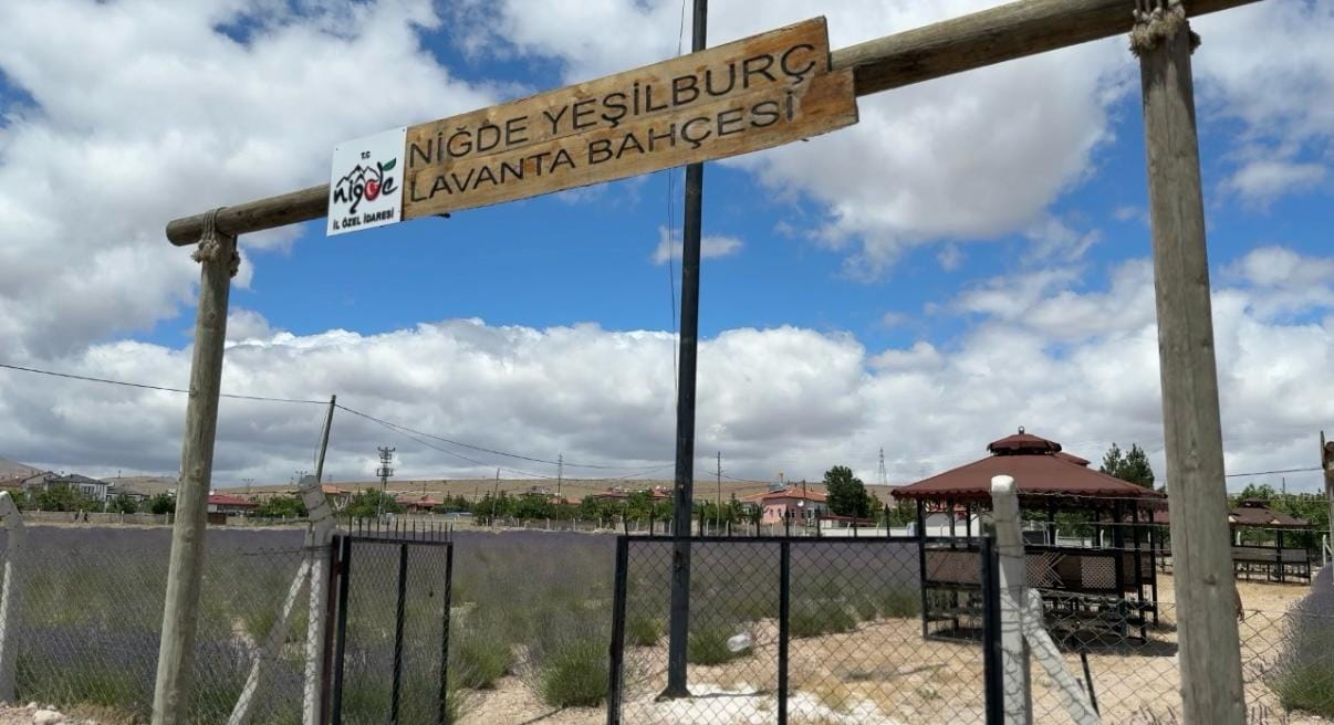 lavanta-bahcesiyle-koy-turizm-merkezi-h-799486-236625.jpg