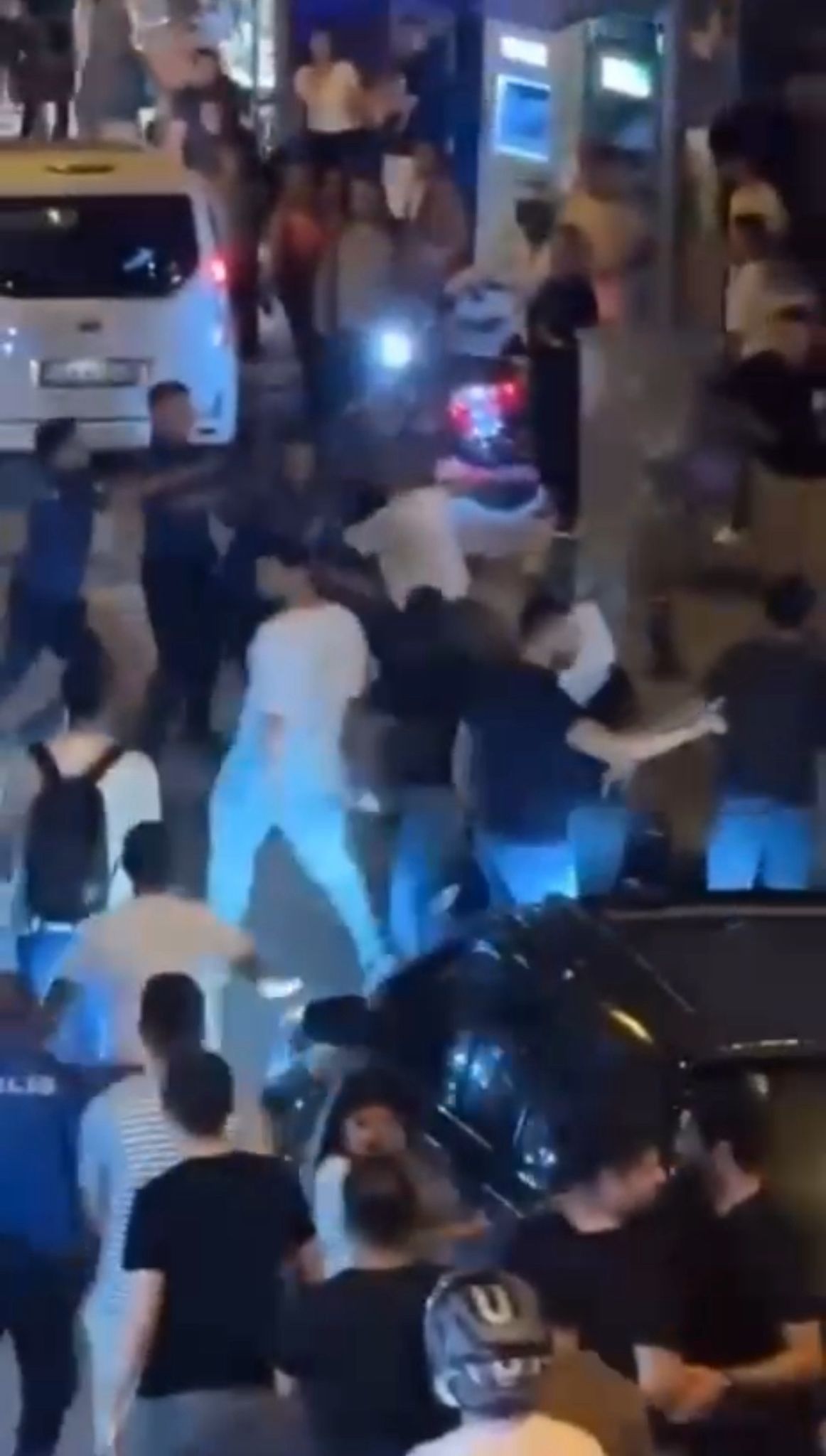 istanbul-bayrampasada-hatali-park-uya-813956-241052.jpg