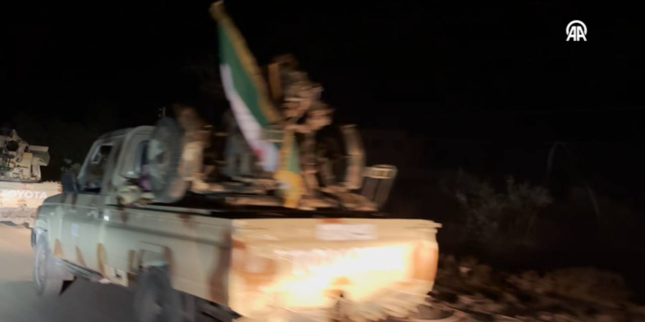 suriye-ordusu-suveydadan-cekiliyor-4.jpg