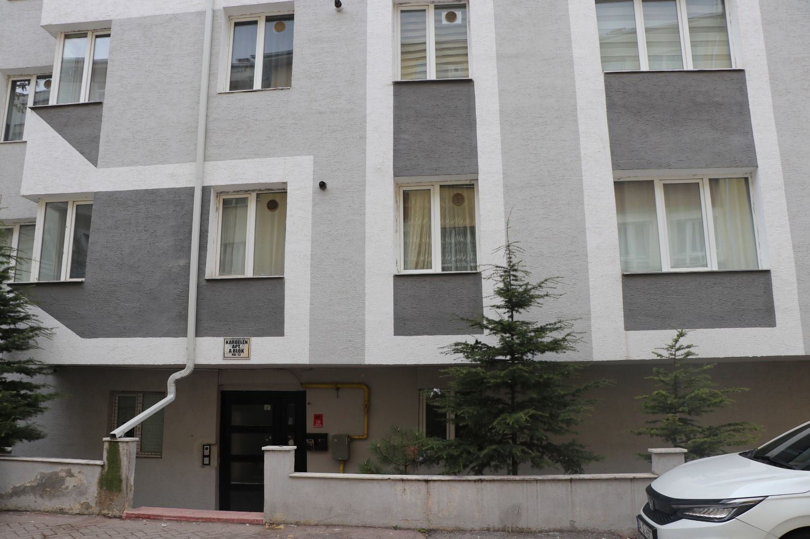 istanbul-7-yil-once-kaybolan-emine-ozk-851252-252500.jpg