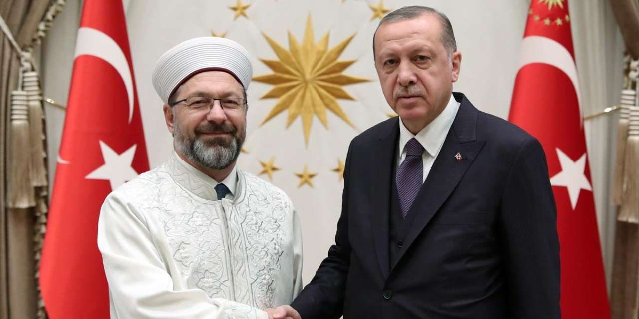2-yillik-donemlik-gorev-suresi-doldu-erdogandan-ali-erbasa-veda-gibi-sozler-3.jpg