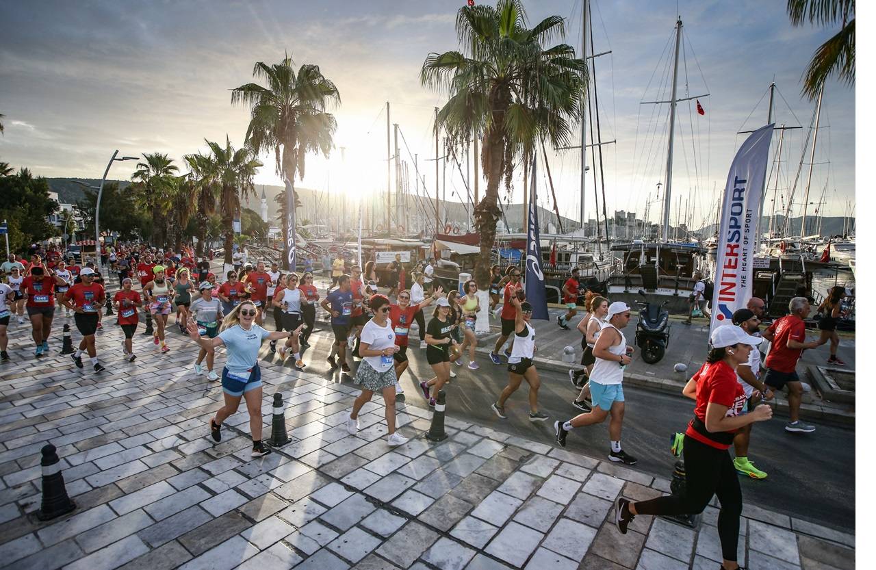 bodrum-yari-maratonuna-23-ulkeden-2100-sporcu-katilacak-1-001.jpg