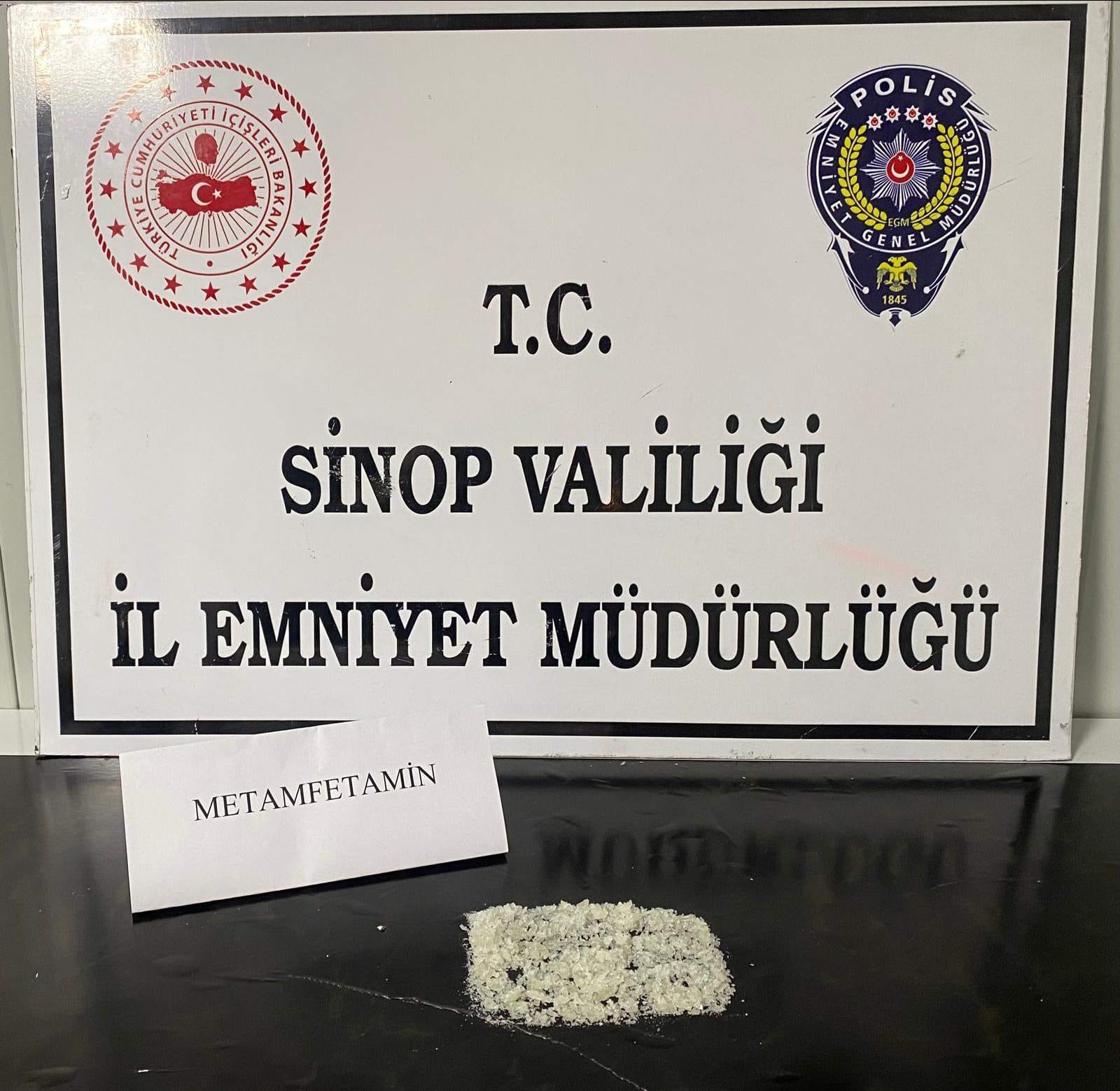 aa-20251005-39319225-39319224-sinopta-uyusturucu-operasyonunda-yakalanan-zanli-tutuklandi.jpg