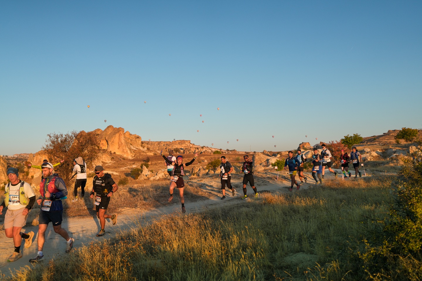salomon-cappadocia-ultra-trailde-heyecan-suruyor-4.jpg