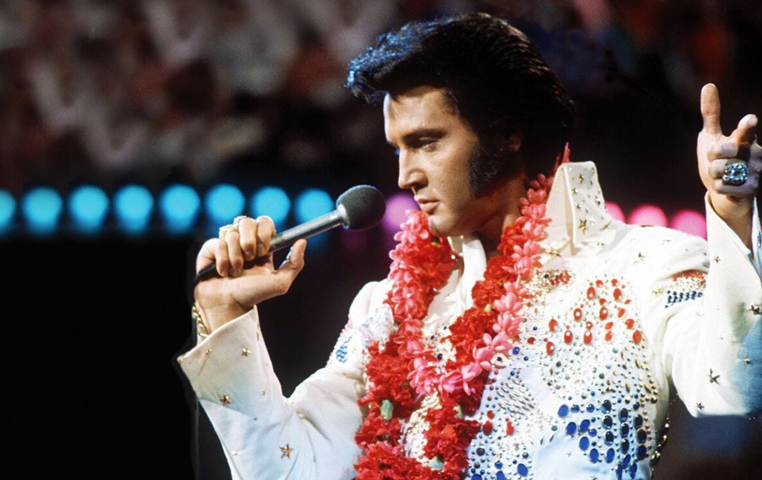 elvis-presley-001.jpg