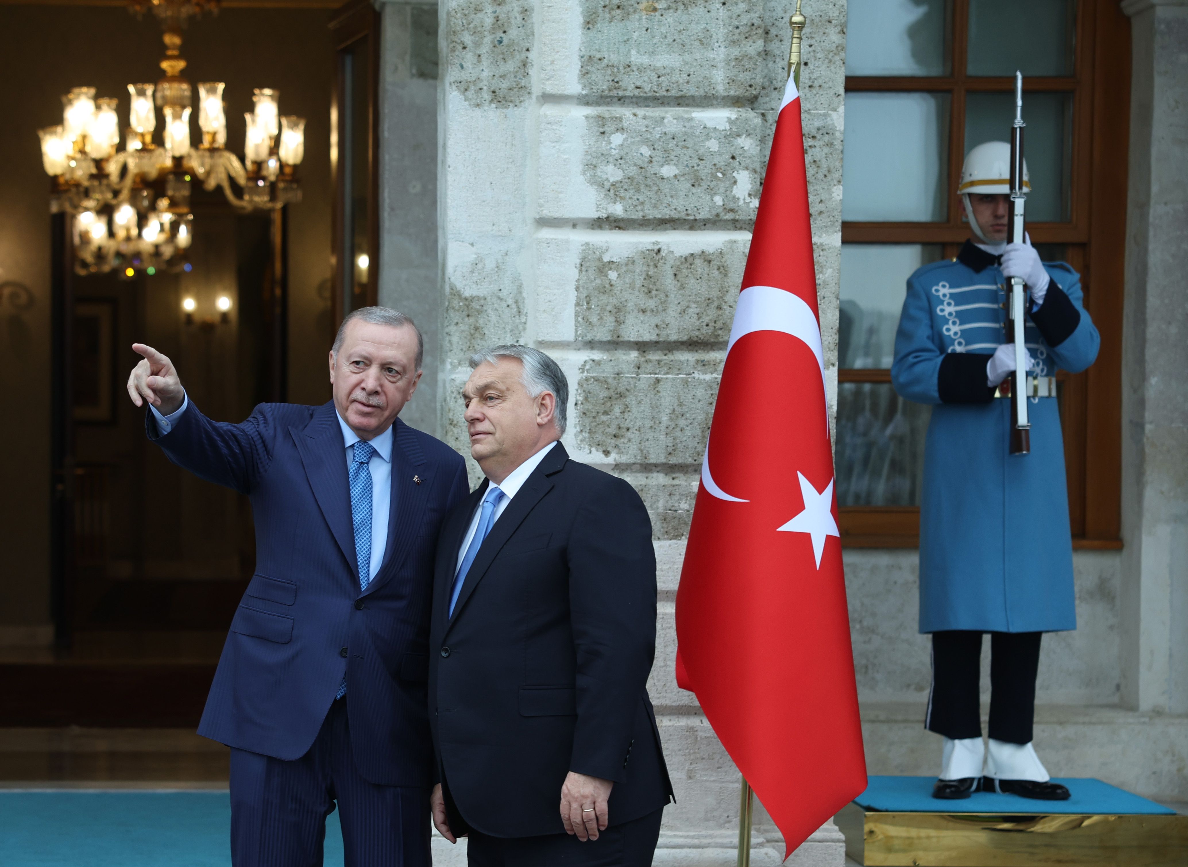 istanbul-cumhurbaskani-erdogan-macaris-1053930-312727.jpg