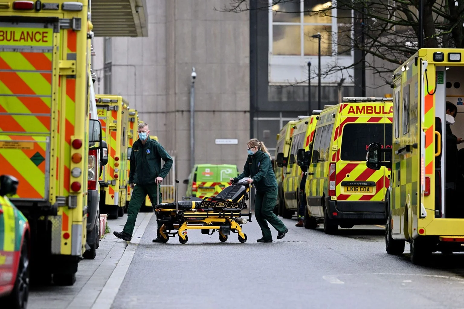 230113095410-05-nhs-crisis-uk-1536x1024.webp
