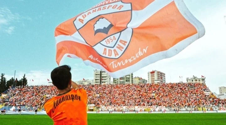 adanaspor-taraftari-bozguncu-sirkete-isyan-bayragi-acti-868318-5.webp