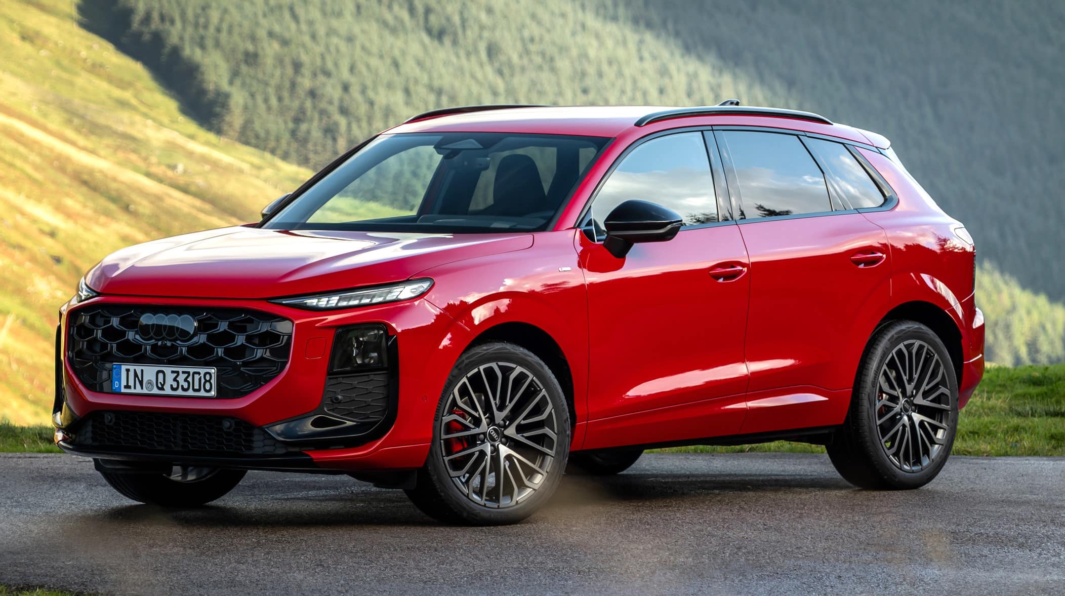 4-audi-q3.jpg