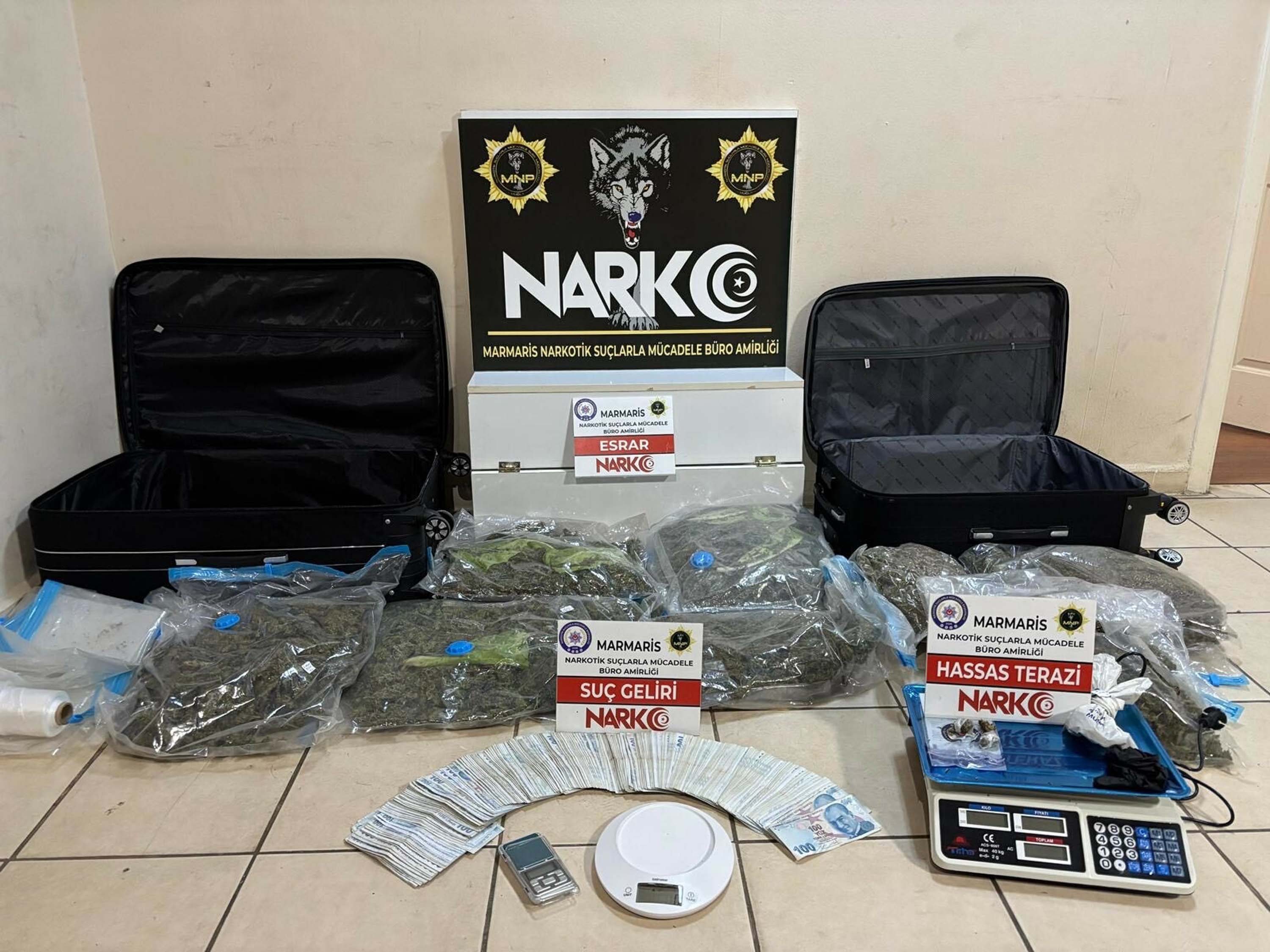 marmaristeki-uyusturucu-operasyonu-5-t-1099584-326413.jpg