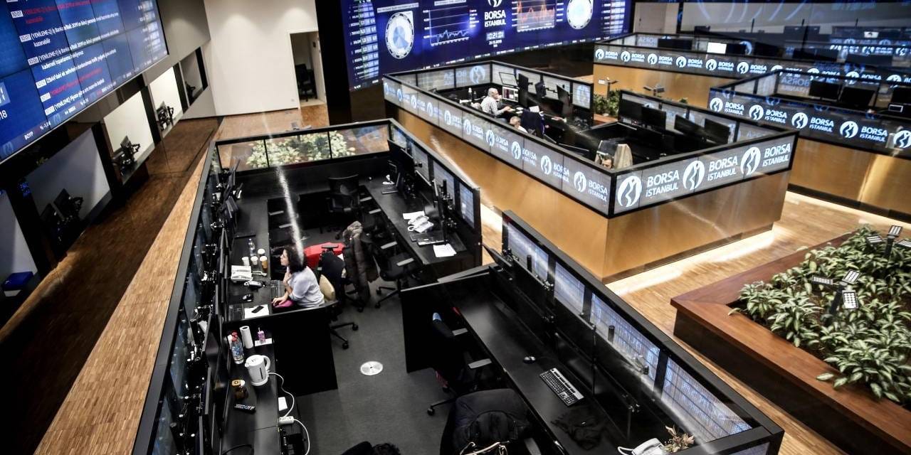 yili-enflasyonun-ustunde-kazandirarak-kapattilar-borsada-ses-getiren-hisseler-belli-oldu-4.jpg