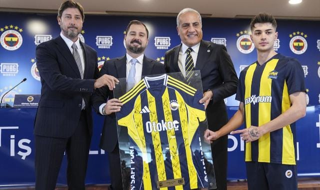 fenerbahce-otokoc-otomotiv-ile-forma-gogus-sponsorlugu-anlasmasini-yenilendi-7803.jpg