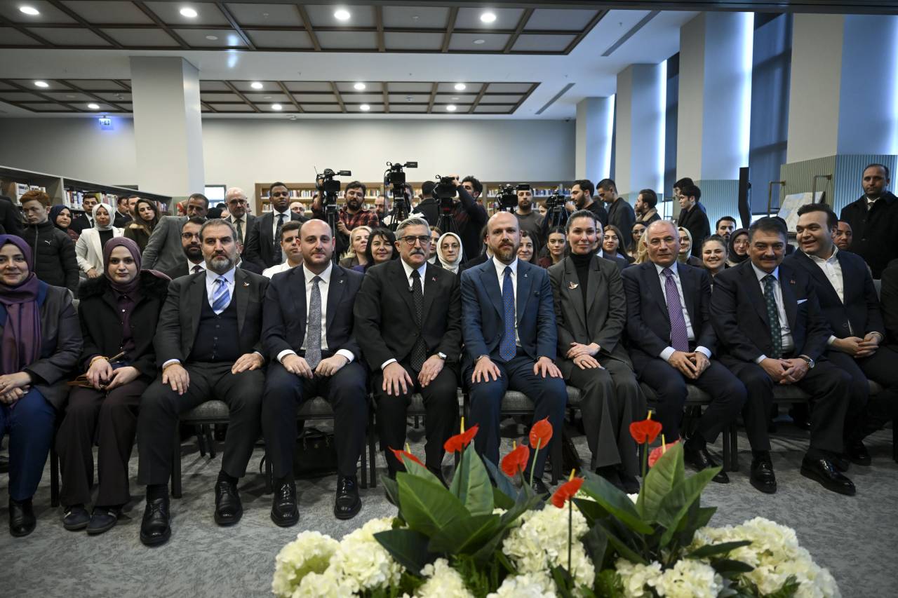 aa-20260205-40470728-40470722-bilal-erdogan-kutuphane-sohbetleri-programina-konuk-oldu.jpg