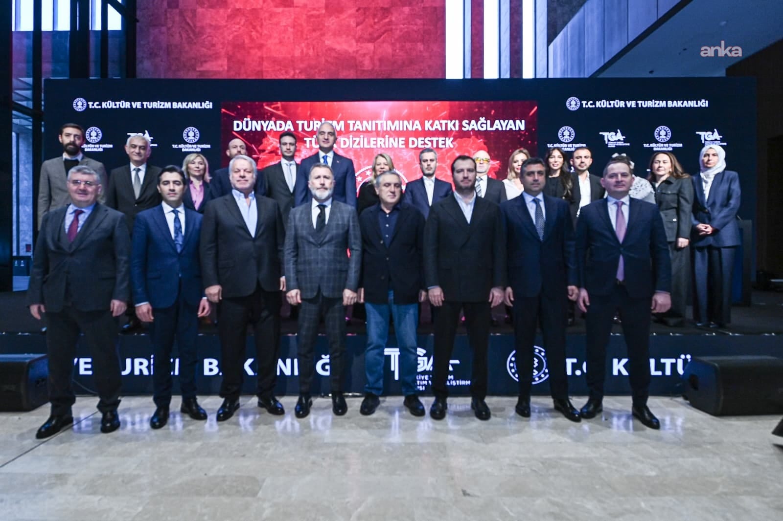 bakan-ersoy-duyurdu-dizilere-bolum-basina-100-bin-dolar-destek-verilecek-1.jpeg