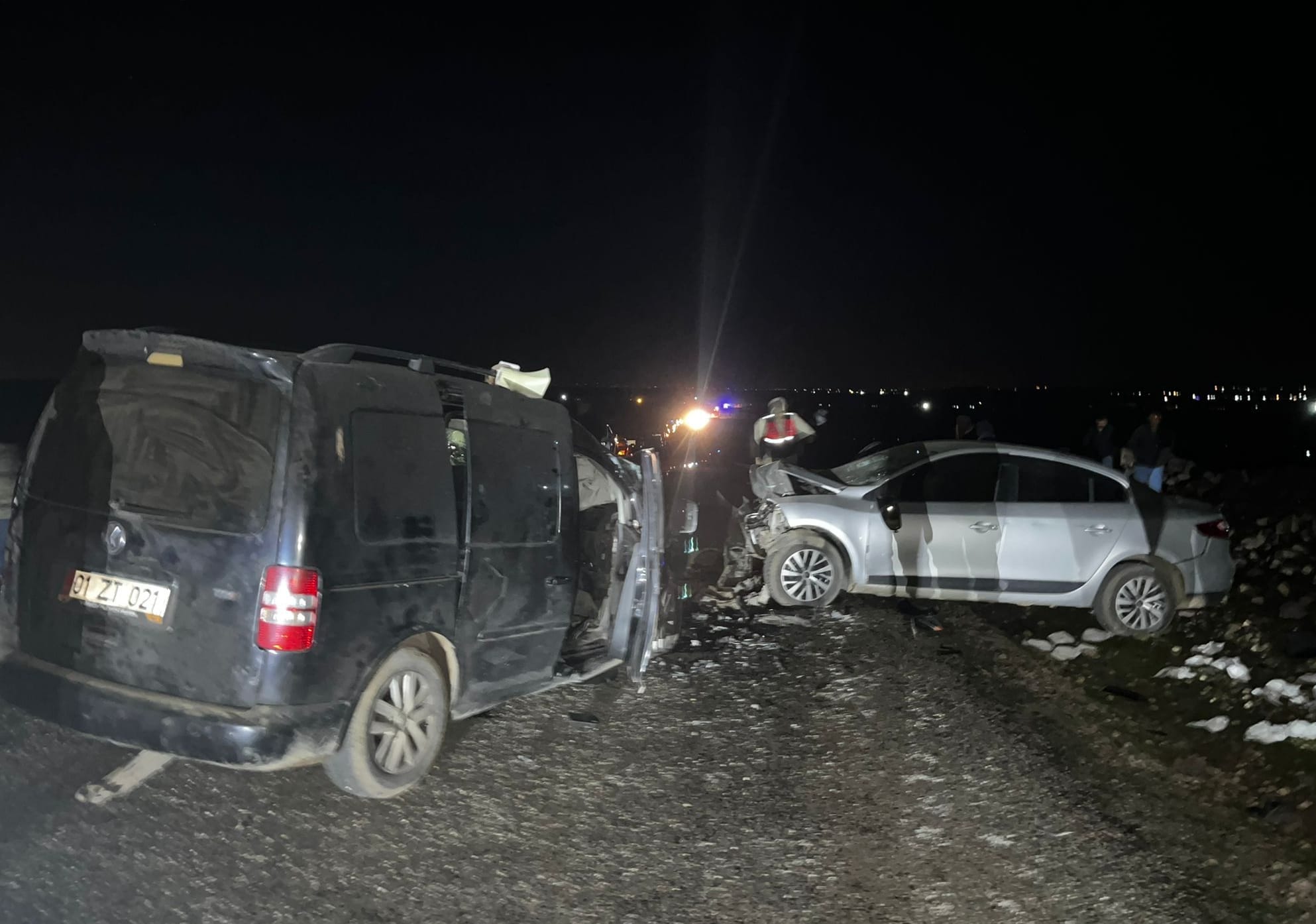 aa-20260224-40656287-40656286-diyarbakirda-iki-aracin-carpistigi-kazada-5-kisi-oldu-2-kisi-yaralandi.jpg