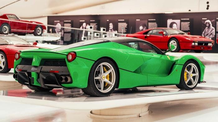 laferrari-green-b.jpg