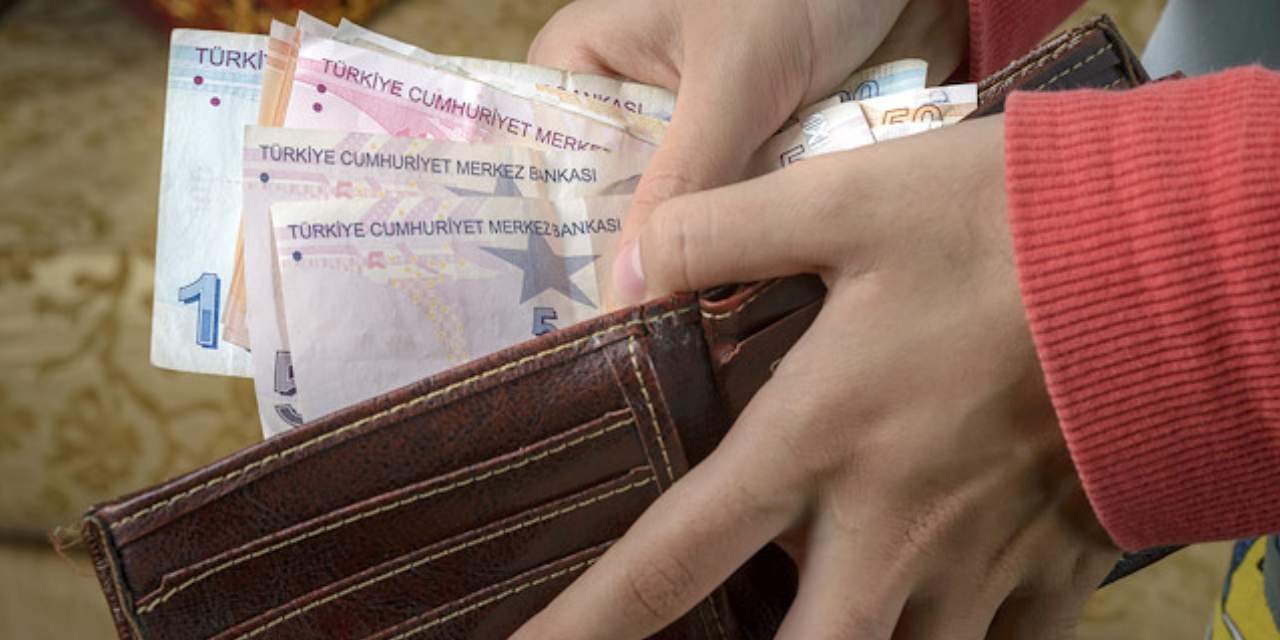 annelere-190-bin-lira-odenecek-maasina-gore-daha-da-yukselecek-yatacak-tutarin-detaylari-ortaya-cikti-3.jpg