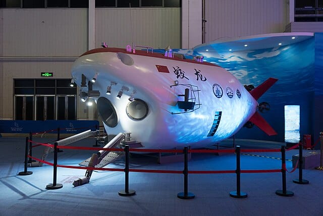jiaolong-submersible.jpg