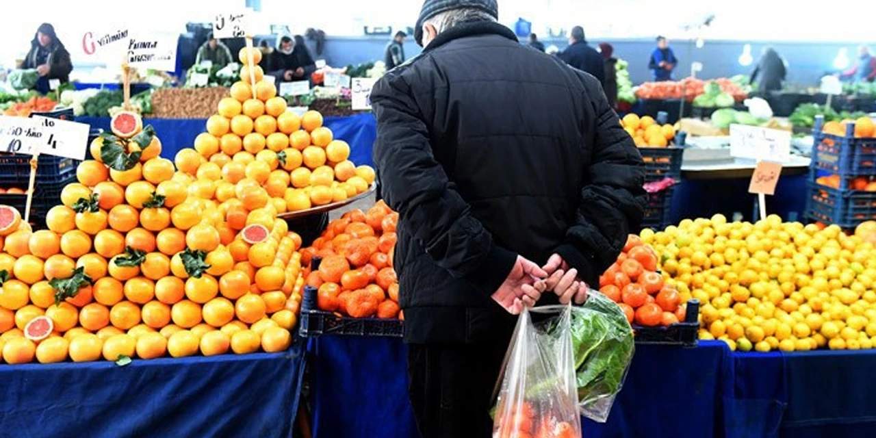 samil-tayyar-enflasyonun-faturasini-simseke-kesti-ortalik-yangin-yeri-2.jpg