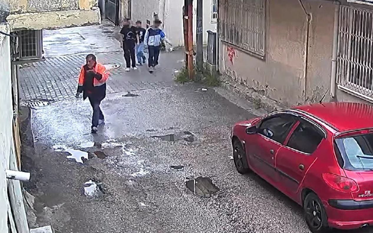 tartistigi-cocuklar-tarafindan-darbedild-1291739-384288.jpg