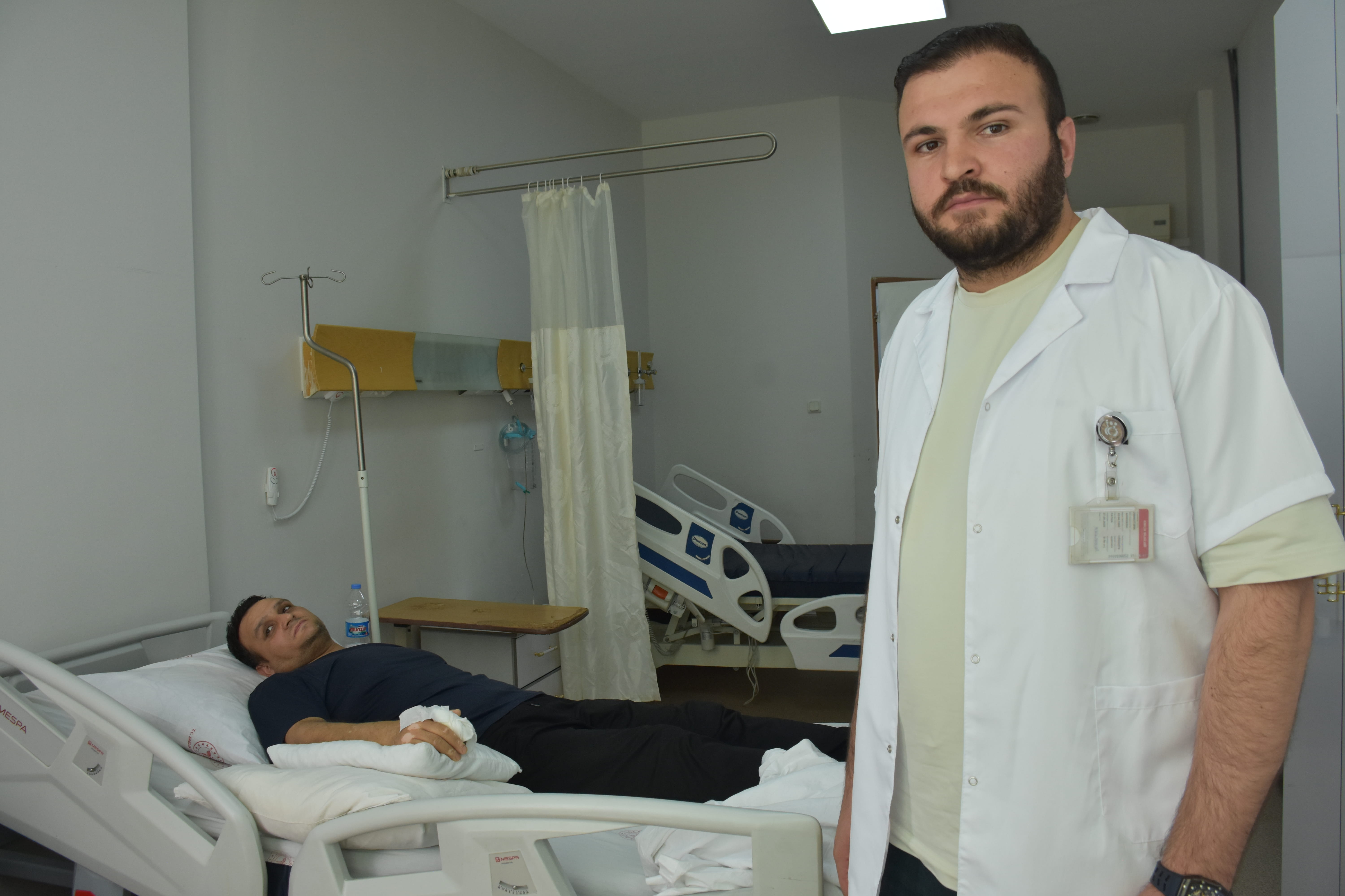 aa-20260505-41292889-41292886-enfeksiyon-kapan-parmagi-kasigina-dikilerek-kesilmekten-kurtarildi.jpg