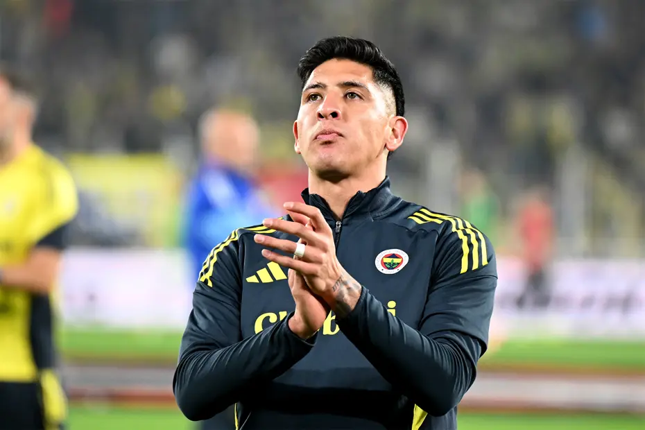 edson-alvarez-461430-1.webp